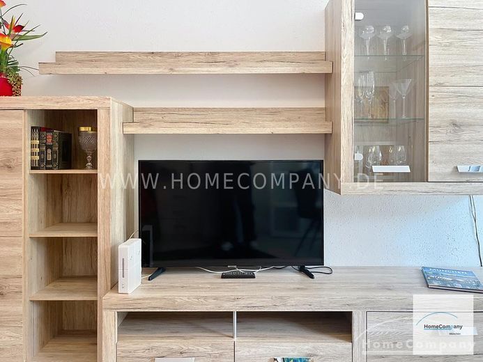 Tolles, neu renoviertes und möbliertes Apartment mit Balkon in Bestlage Bogenhausen – bafda7ad3afc439dfd961b3886e4ab82dac881d4.jpg