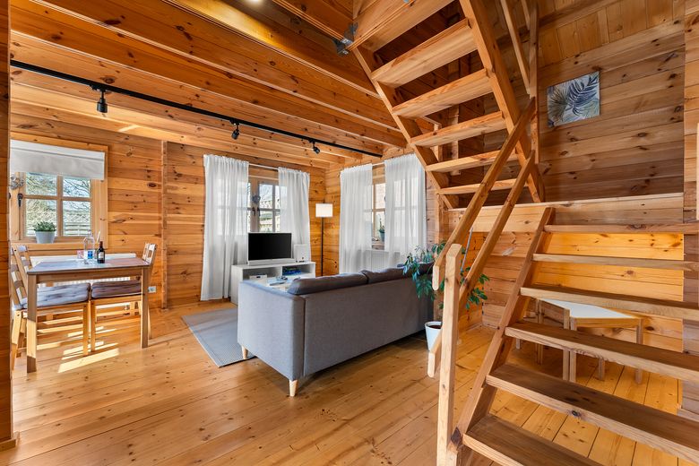 Ferienhaus Lüttje Holthuus: 230 Tage Auslastung, 14.129 € Überschuss, Top Bewertung & Smarte Technik – Wohn- und Essbereich II