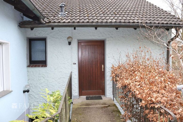 ***Willkommen in Ihrem neuen Zuhause*** – Eingang OG