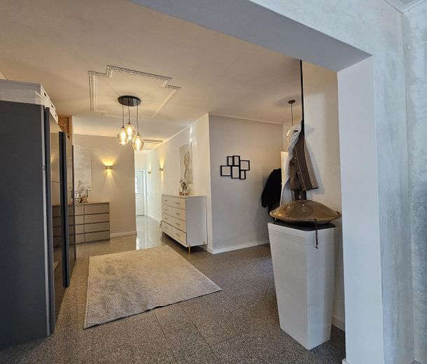 Bungalow premium senza provvigione | 180 m² | Potenziale di ampliamento | Doppio garage | Posizione tranquilla – 9 Flur