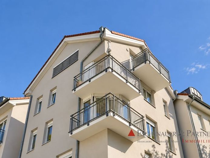 Zonnig 2-kamerappartement met inbouwkeuken en uitzicht op de Neckar – Foto 1