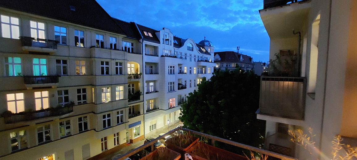 Berlin Charlottenburg – Abendstimmung auf dem Balkon