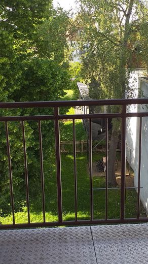 Rentable Kapitalanlage, Innenstadtlage, diskrete Vermarktung – Blick vom Balkon 1. - 3. OG