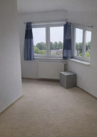 3 Zimmerwohnung in gepflegter Wohnanlage – Zimmer 1