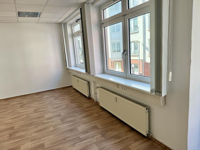 Gewerbefläche ca. 75 qm im Zentrum von Schwerin , Provisionsfrei – Foto 3