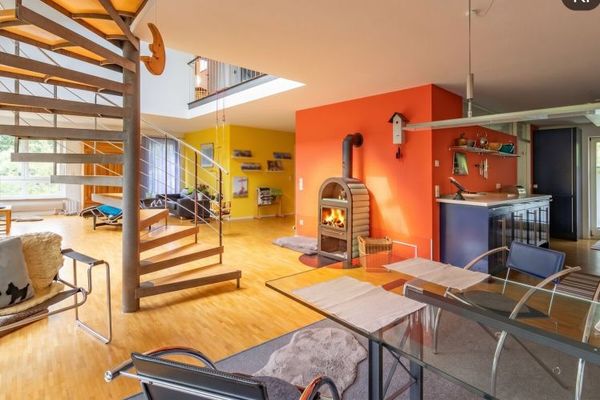Maison mitoyenne près du jardin municipal avec appartement indépendant