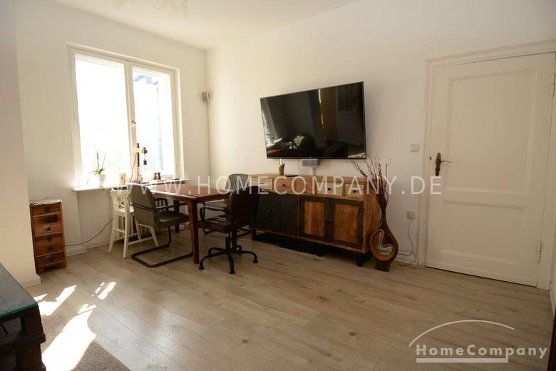 Urokliwe, w pełni umeblowane mieszkanie 3-pokojowe przy Rüdesheimer Platz – 8b29519855ae16d103f2397b359f5a154d60126c.jpg