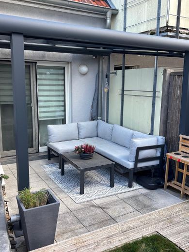 Überdachte Dachterrasse