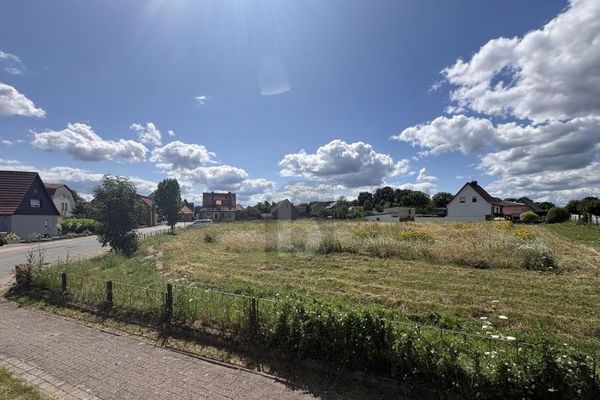 PLATZ FÜR IDEEN, RAUM FÜR TRÄUME