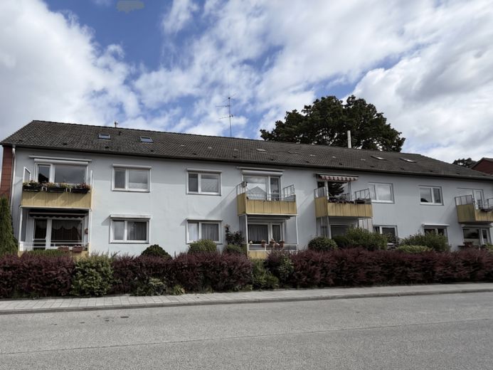 Charmantes Raumwunder für Vorausschauende – Helle 1,5-Zimmer-Dachgeschosswohnung – फोटो 1