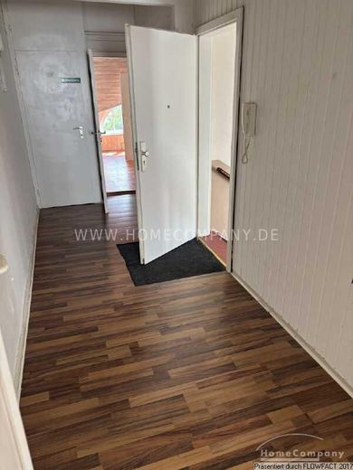 Top 3. Zi.-Wohnung in zentraler Lage – 2ca96013d1dfb3f18e8f525fedf3ec00157781dc.jpg