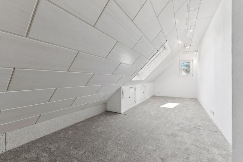 Büro/Schlafzimmer