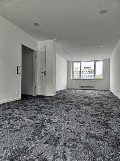 Besprechungszimmer links