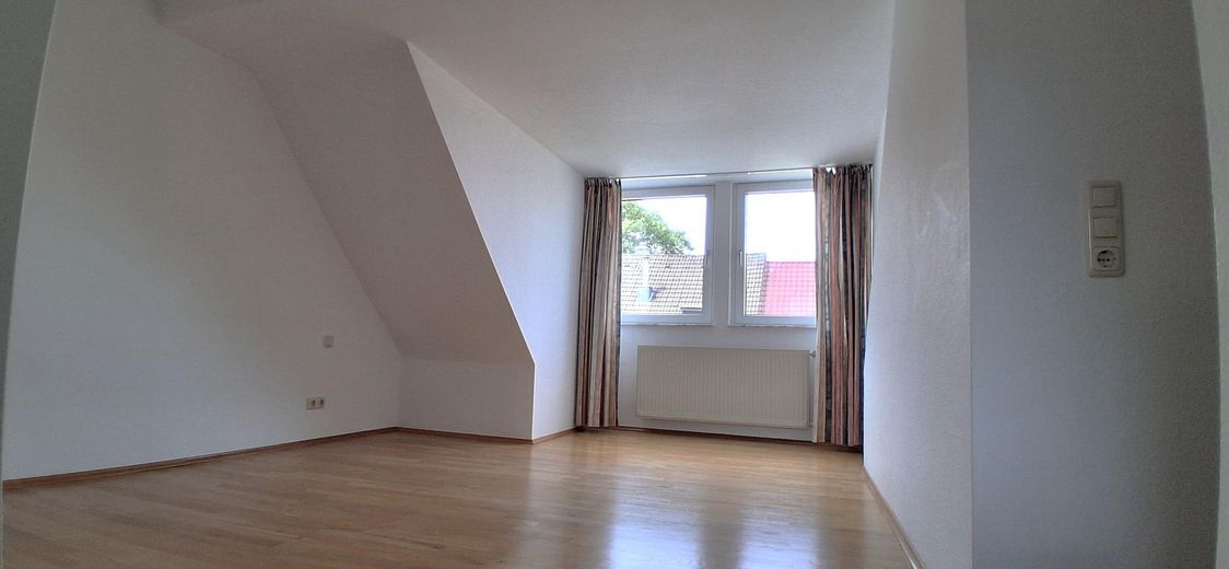 Charmante lichtdurchflutete  Eigentumswohnung mit Dachterrasse in Südlage – Schlafzimmer