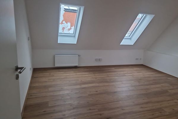 Büro- oder Praxisflächen im Dachgeschoss in der Neuburger Innenstadt
