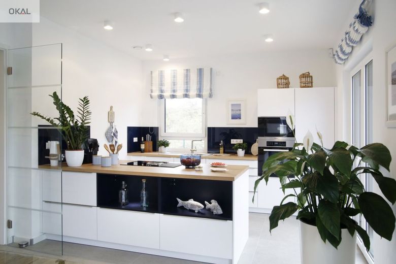 Smart Living im eigenen Haus: Technik und Design in perfekter Harmonie. – Küche 1