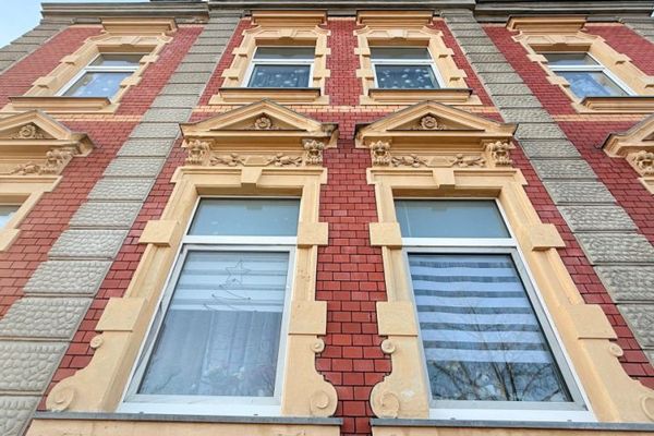 ++ Storico edificio plurifamiliare come investimento sicuro ++