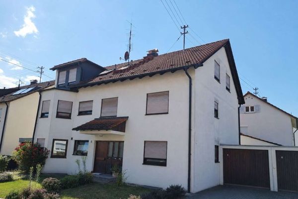 Wohnung mit schöner Dachterrasse und viel Potenzial für Ihre Wohnideen