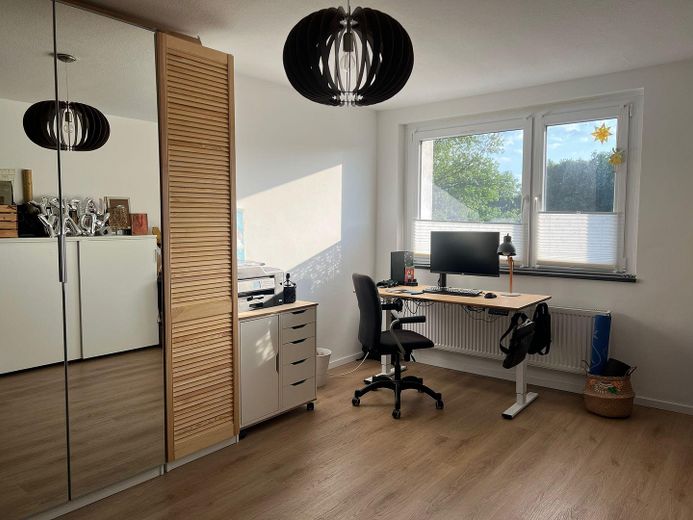 Schlaf- und/oder Arbeitszimmer