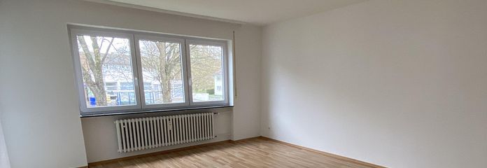 Helle 3 Zimmerwohnung – Wohnzimmer