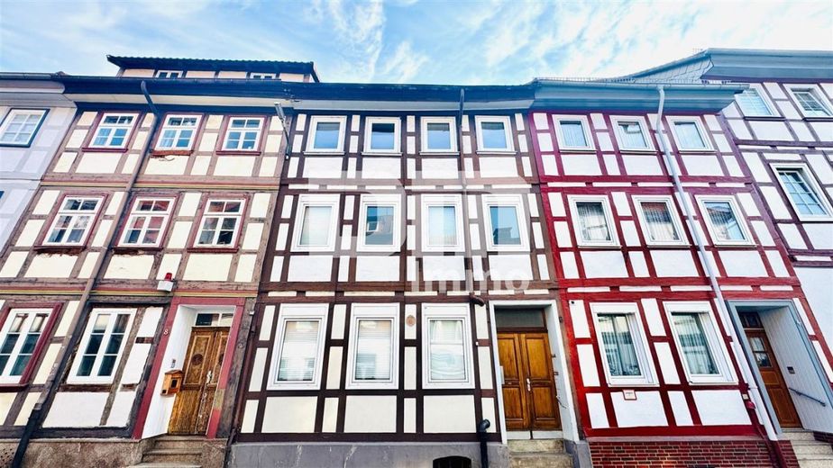 Historisches Fachwerk-Juwel mit attraktiver Rendite im Herzen von Northeim – Frontansicht