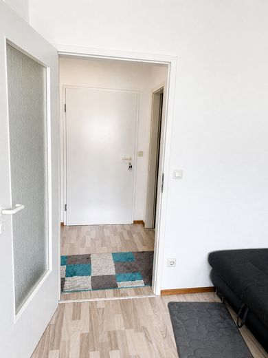 Modern/quiet 1-room apartment with fitted kitchen in central location in Fürth – Foto 10