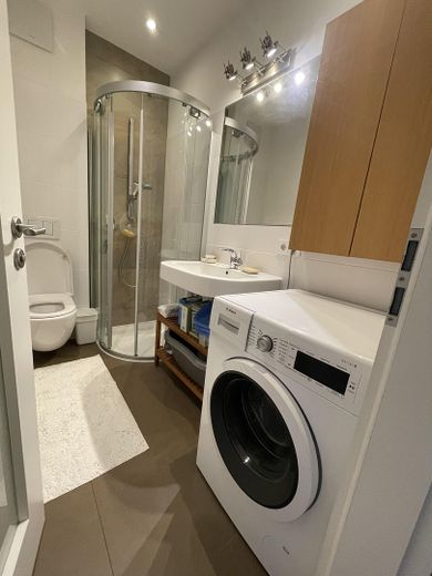 Sonniges Appartment im Zentrum Berlins vom 01.10.2026 - 31.03.2027 zu vermieten – Bad 2