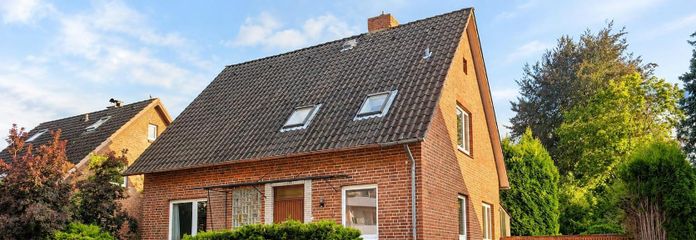 Wo Ruhe auf kurze Wege trifft - Einfamilienhaus mit Garten in Neu Hagen - provisionsfrei – Ansicht von der Straße