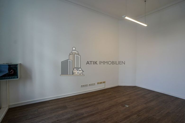 ATIK: Exklusive Bürofläche mit Altbaucharme und Terrasse im Zentrum - provisionsfrei – Innenansicht
