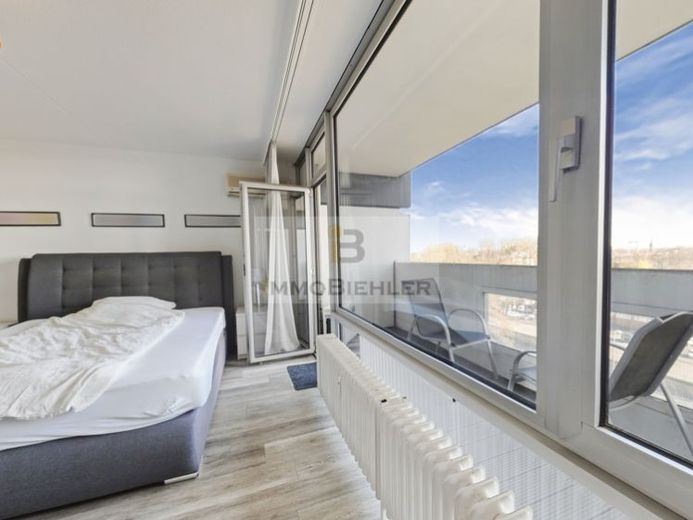 Modernisiertes Apartment mit Panoramablick in Rheinnähe – Köln-Riehl – Foto 1
