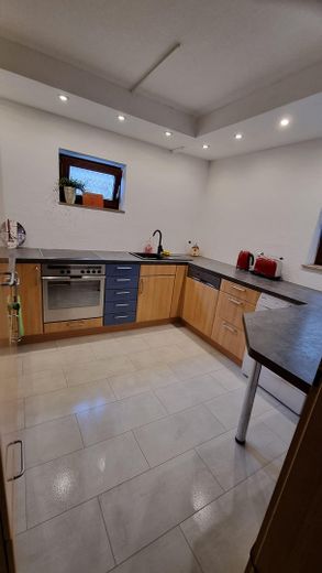 Maison pour 1 à 2 familles + appartement indépendant – Küche ELW