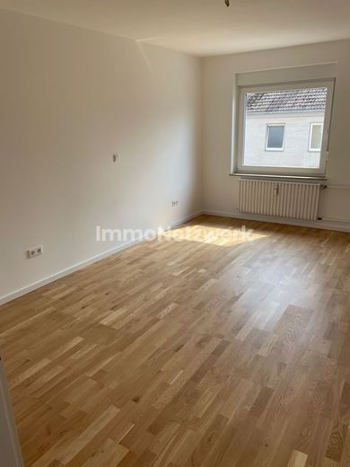 TOPRENDITE***Anlageobjekt mit 7 Wohnungen &amp; 3 Garagen***TOPANGEBOT – FW9, 3.OG re_00001