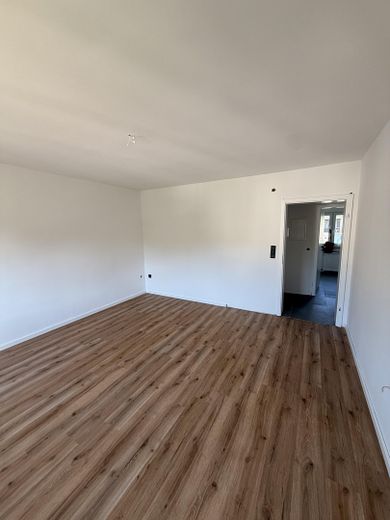 Kapsamlı tadilat sonrası ilk kullanım! 3 odalı hayalinizdeki daire 15.09. tarihinden itibaren boş (Detmold) – Fotoğraf 11