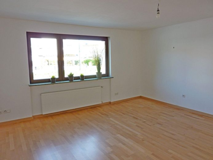 2-Zi-Wohnung zentral gelegen mit schönem Ausblick – WZ 2