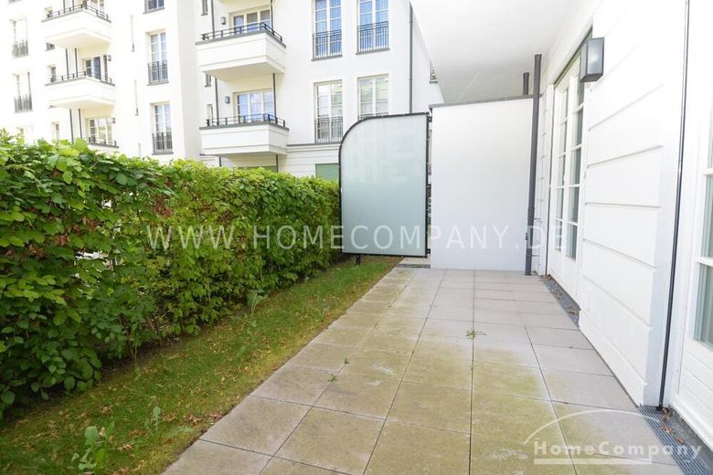 Prima occupazione - appartamento di lusso vicino a 
Ku´Damm con garage sotterraneo – 4a57266a269fb46c360c3537a6d48352de33f862.jpg