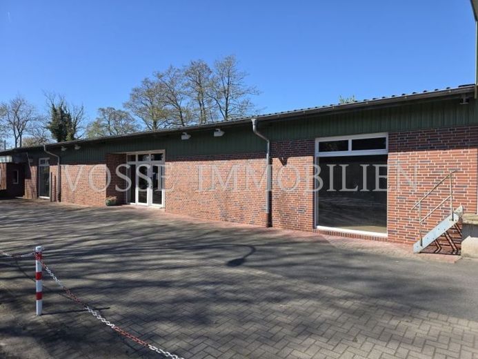RESERVIERT - Vielseitige Gewerbefläche in Strücklingen - Ideal für Ausstellung & Büro! – Foto 1