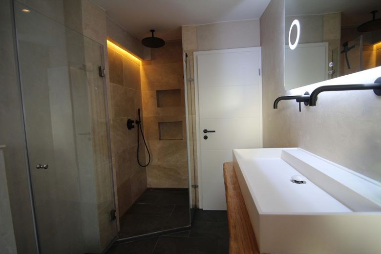Appartamento loft unico con potenziale terrazza sul tetto a Ottensen – Foto 30