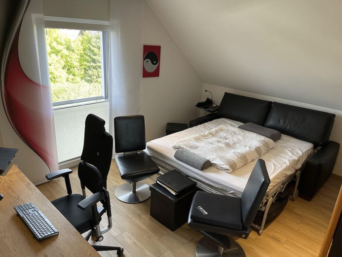 KfW40 Einfamilienhaus, 9Kw-PV-Anlage, Wärmepumpe LWZ 304 Sol – Ki-1-OG