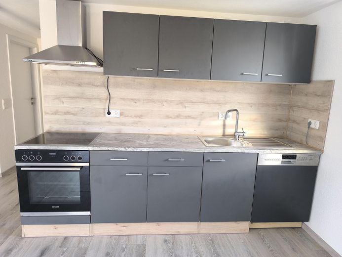 La vostra nuova casa: moderna, elegante e situata in una posizione assolutamente tranquilla! – Einbauküche