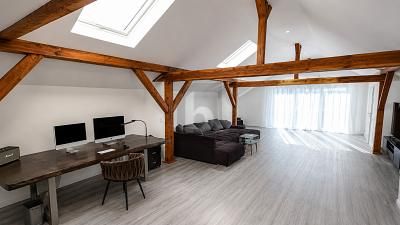 TENUTA UNICA CON LOFT E SAUNA – 1784298031_0ee7f76.jpg