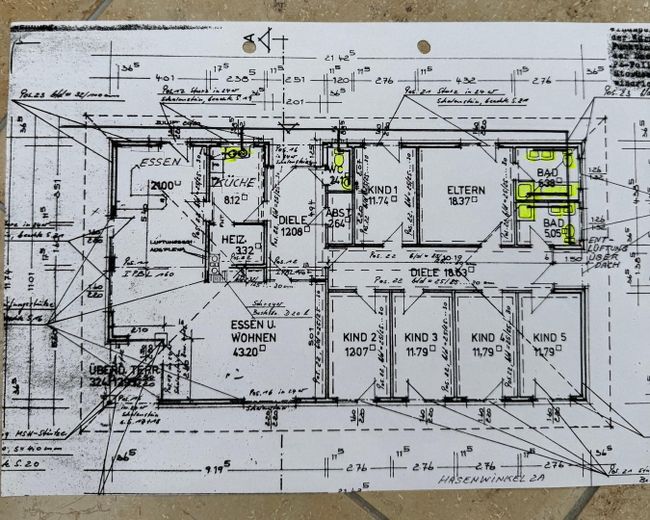 Freistehendes Walmdachbungalow – 213 m² Wohnfläche, großes Grundstück & viel Privatsphäre – Grundriss 