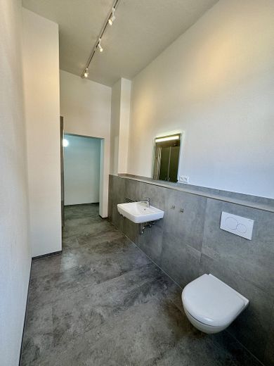 Appartamento moderno di 3 locali con cucina attrezzata – Badezimmer