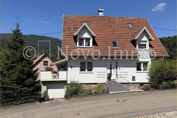 Novo.Immo | Kamin. Garten. Wärmepumpe. – Einfamilienhaus im Murgtal / Forbach