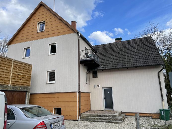 PRECIO REDUCIDO: Dos terrenos con tres casas y potencial de desarrollo – Foto 22