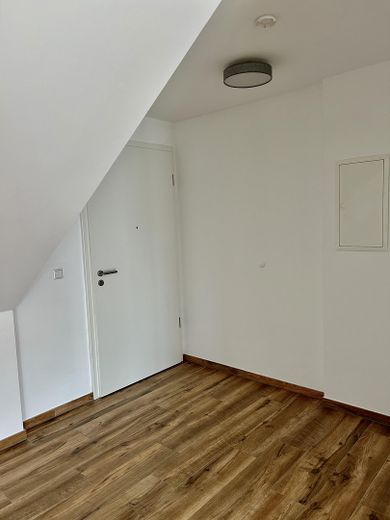 Ideal für Paare - mit Stil über den Dächern von Eislingen wohnen – Eingangsbereich und Diele