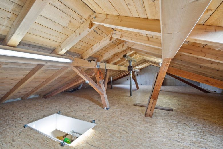 Dachboden Betondecke gedämmt