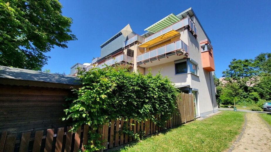 NEU! Reihen-Eck-Haus im Haus mit Garten – Gartenseite