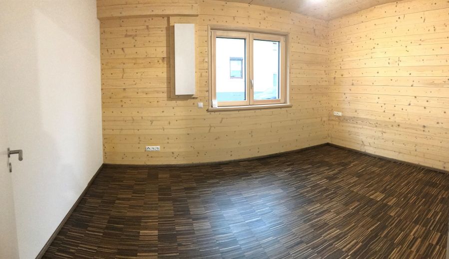 Exklusiv, ökologisch, barrierefrei im EG, ruhig, zentral, nahe Mercedes, für Paare, Rentner, Singles – Schlafzimmer
