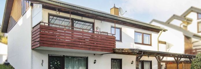 Modernisiertes Familienhaus mit Einliegerwohnung, Südgarten & PV-Anlage
