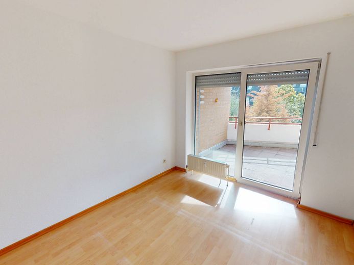 Großzügig gestaltete 3-Zi.-Whg. mit sonnigem BALKON in Troisdorf-Spich – Schlafzimmer II